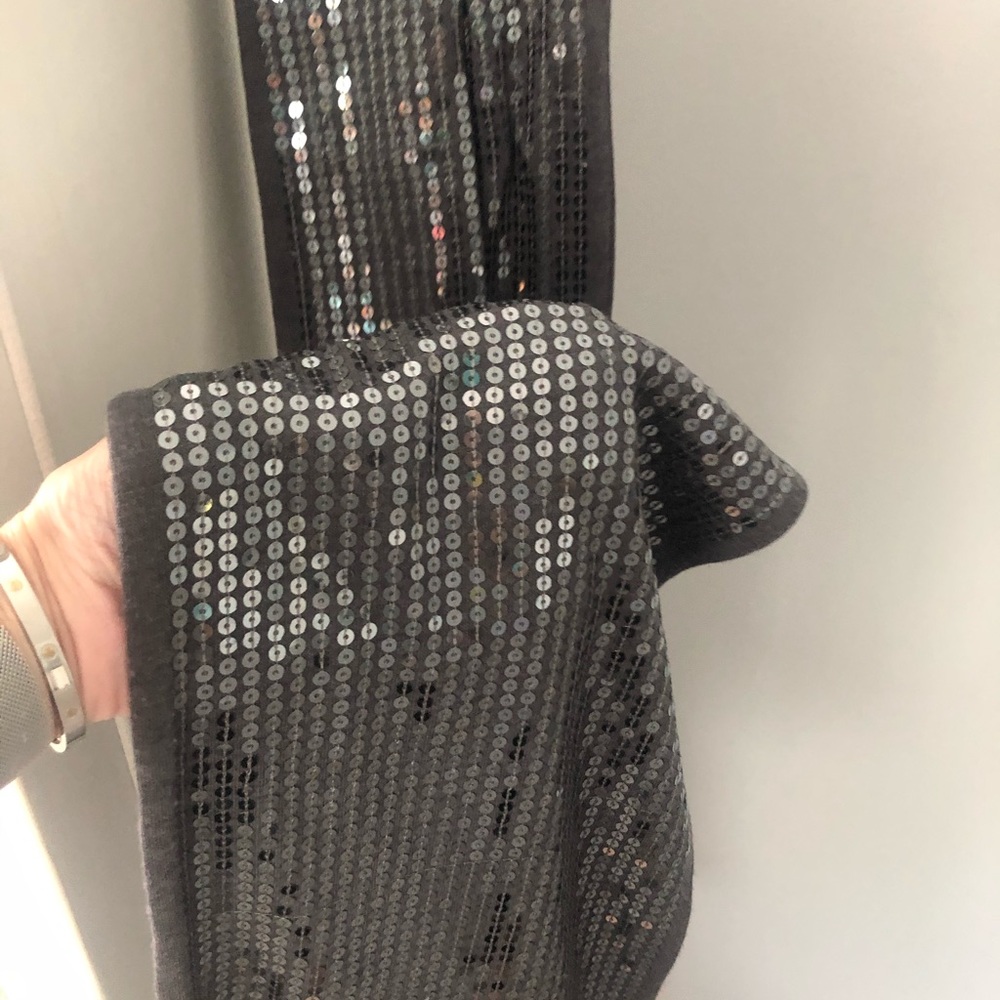 Scarf - Picture 2 of 2